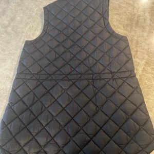 Athleta Whisper Featherless Puff Vest